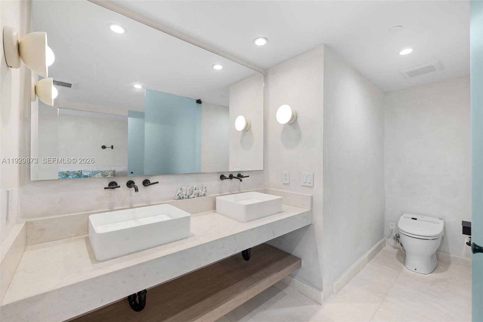 MEI CONDO - Residential