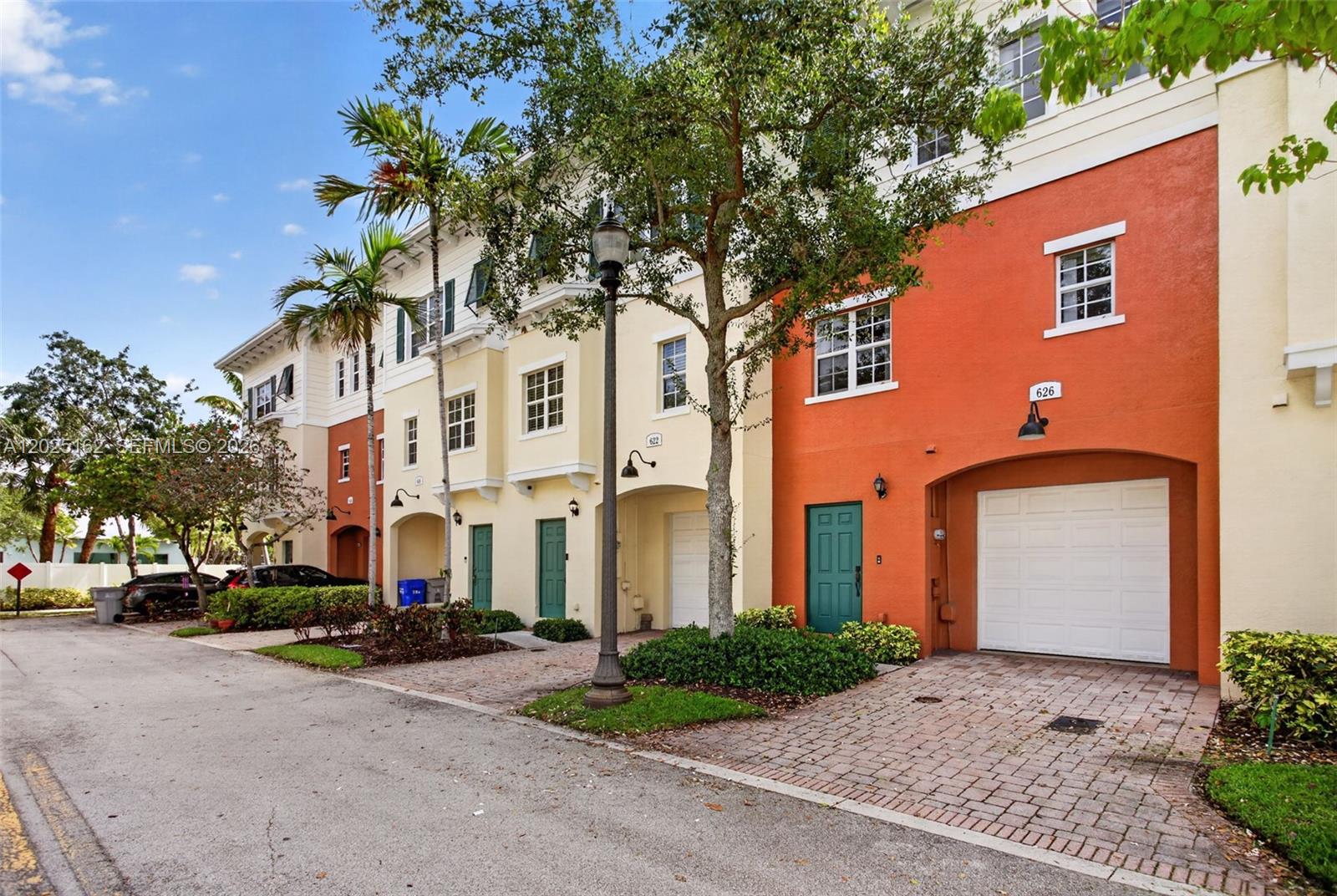 626 SW 1st Dr