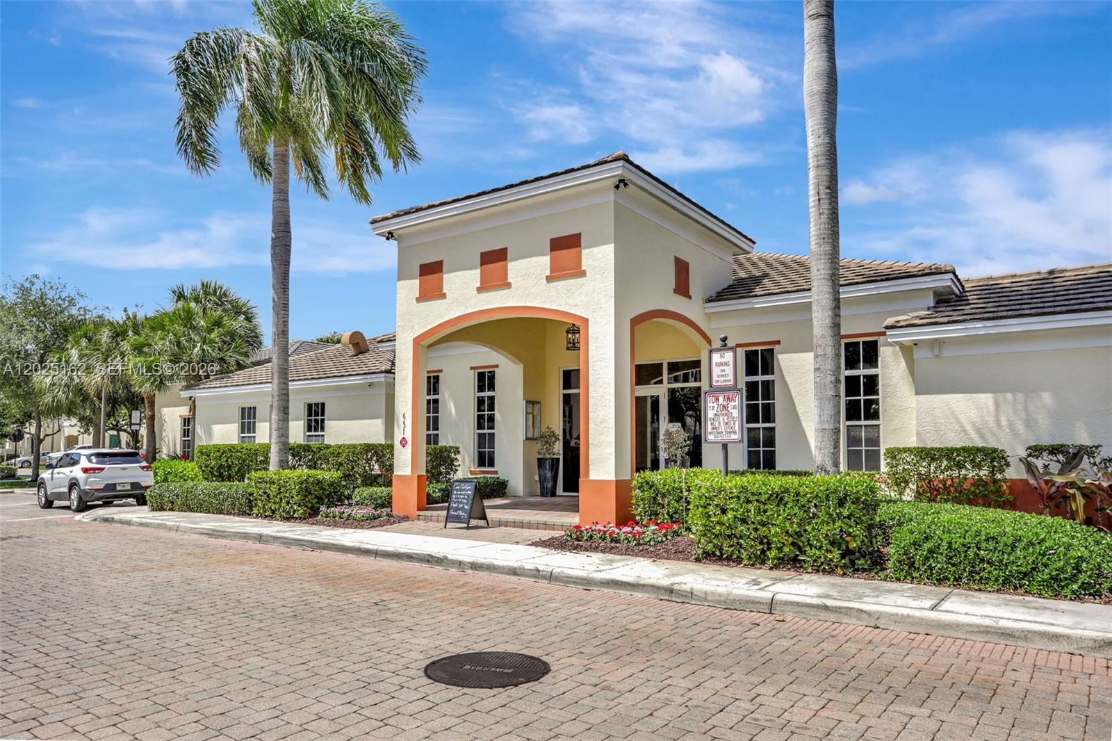 CYPRESS GROVE - Residential