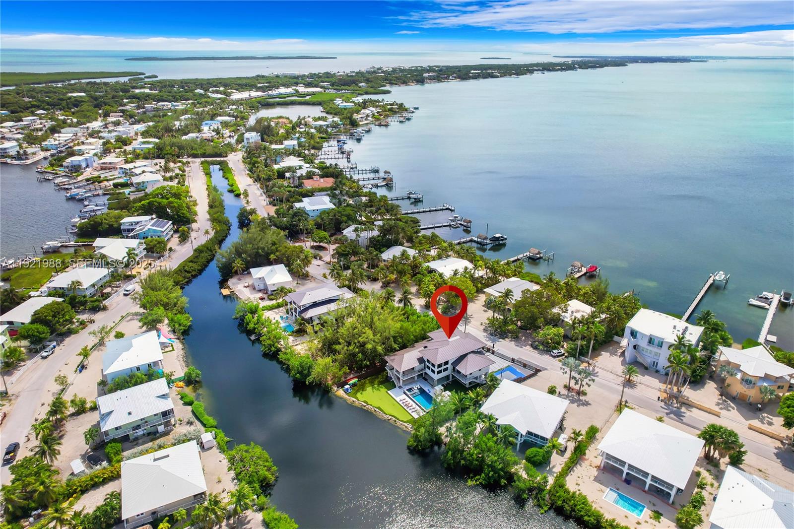 BUCCANEER PT (LARGO SOUND - Residential