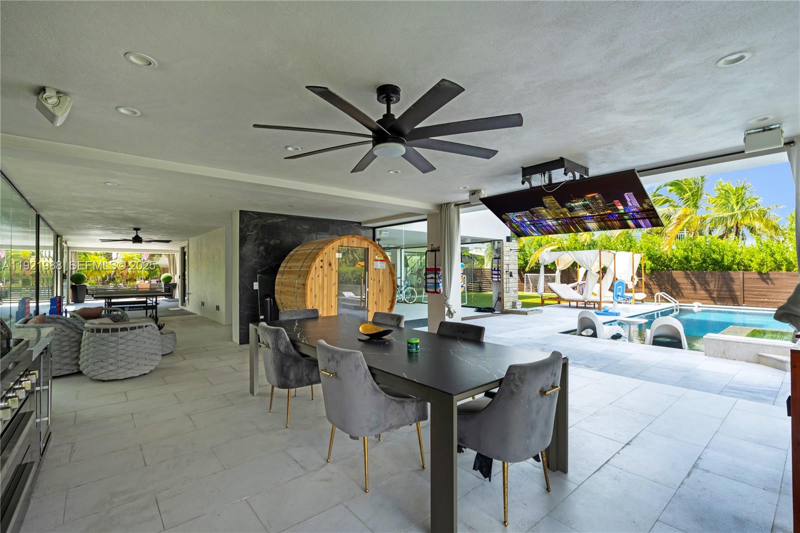 BUCCANEER PT (LARGO SOUND - Residential