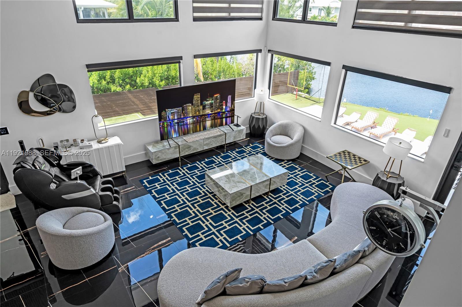 BUCCANEER PT (LARGO SOUND - Residential