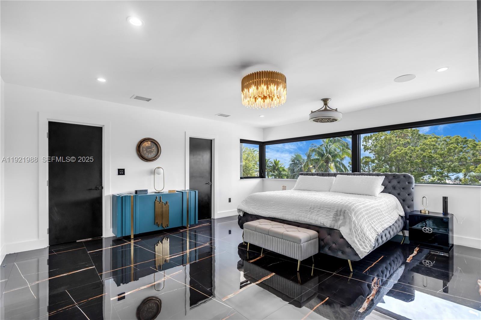 BUCCANEER PT (LARGO SOUND - Residential