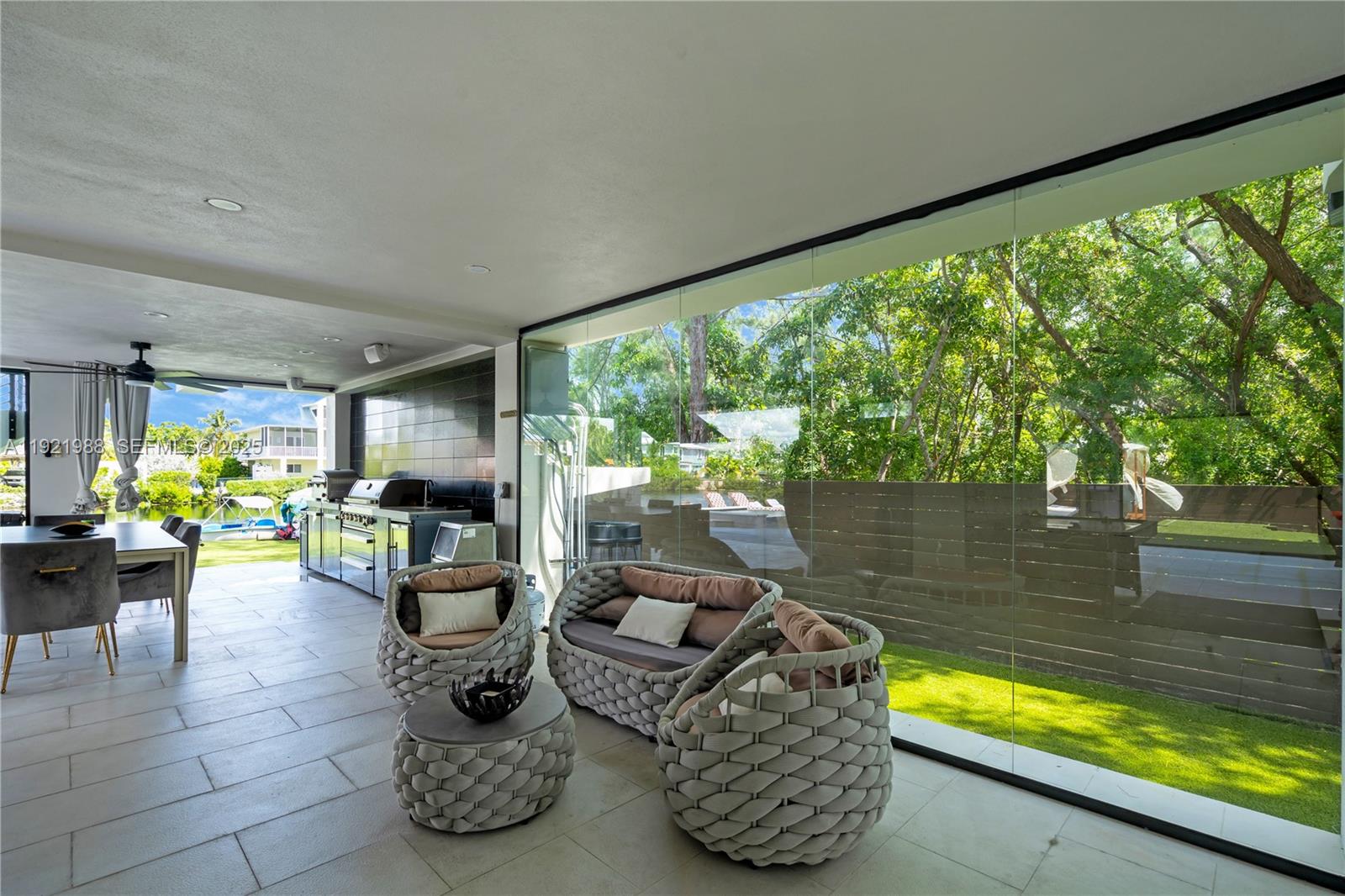 BUCCANEER PT (LARGO SOUND - Residential