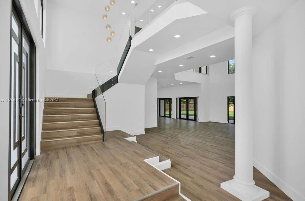 BISC SHORES HEIGHTS - Residential