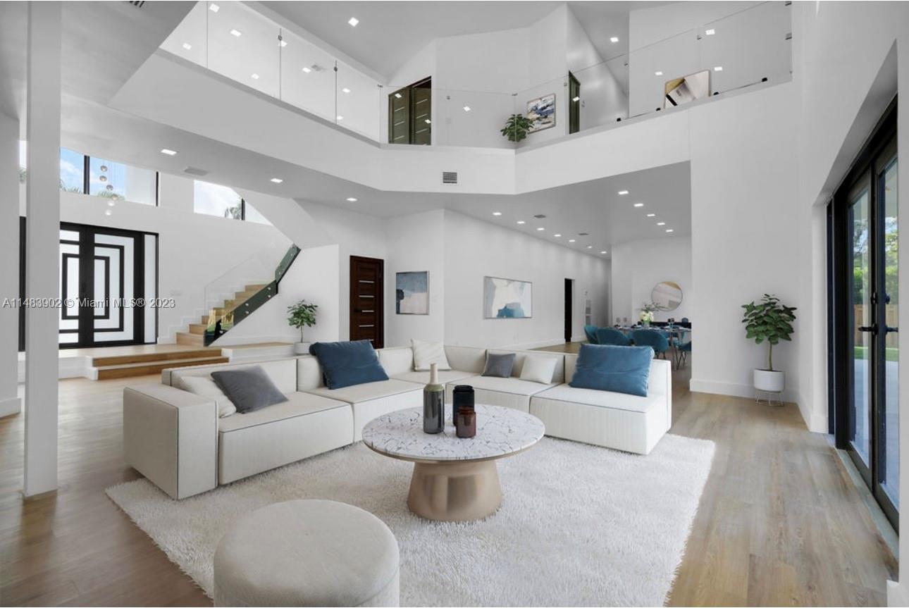 BISC SHORES HEIGHTS - Residential