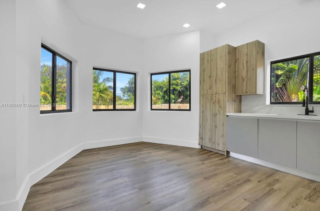 BISC SHORES HEIGHTS - Residential