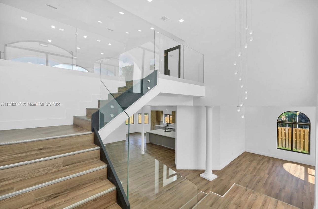 BISC SHORES HEIGHTS - Residential