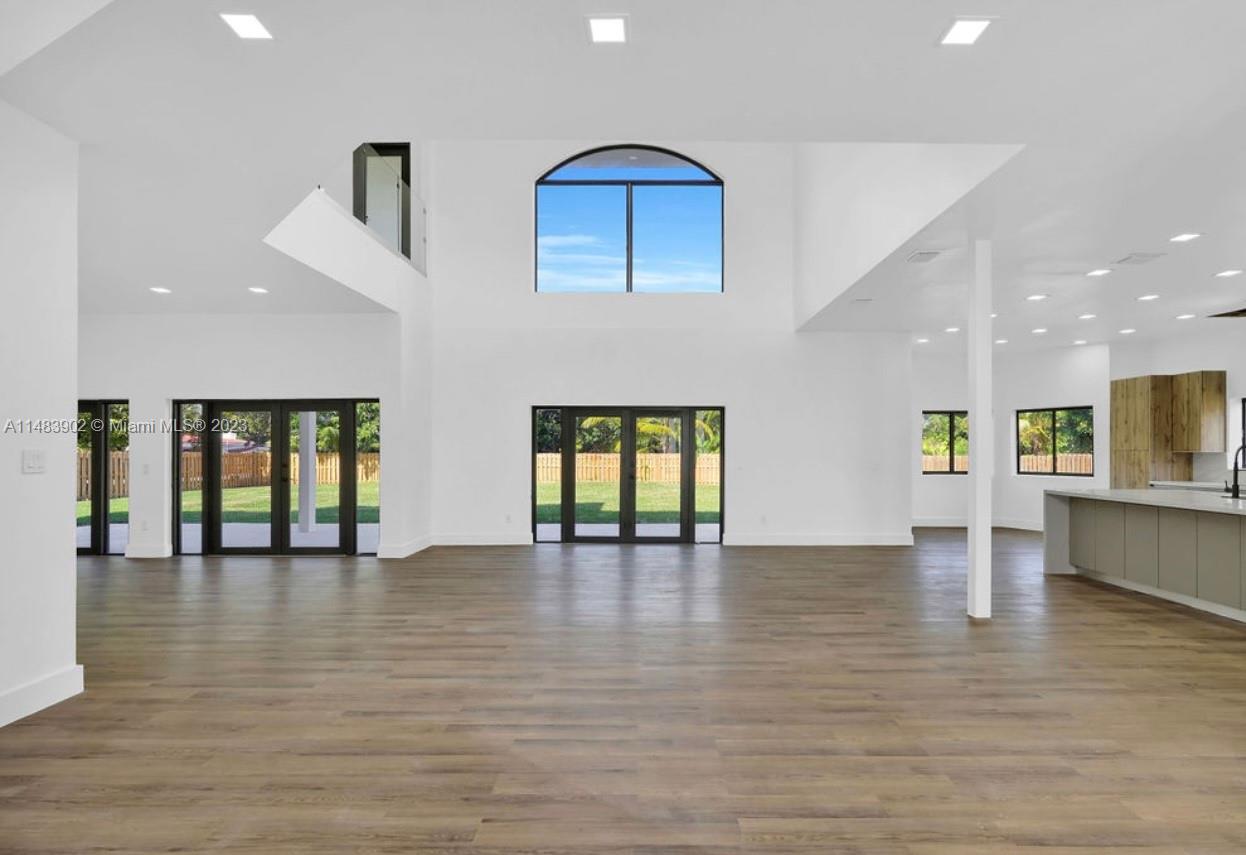 BISC SHORES HEIGHTS - Residential