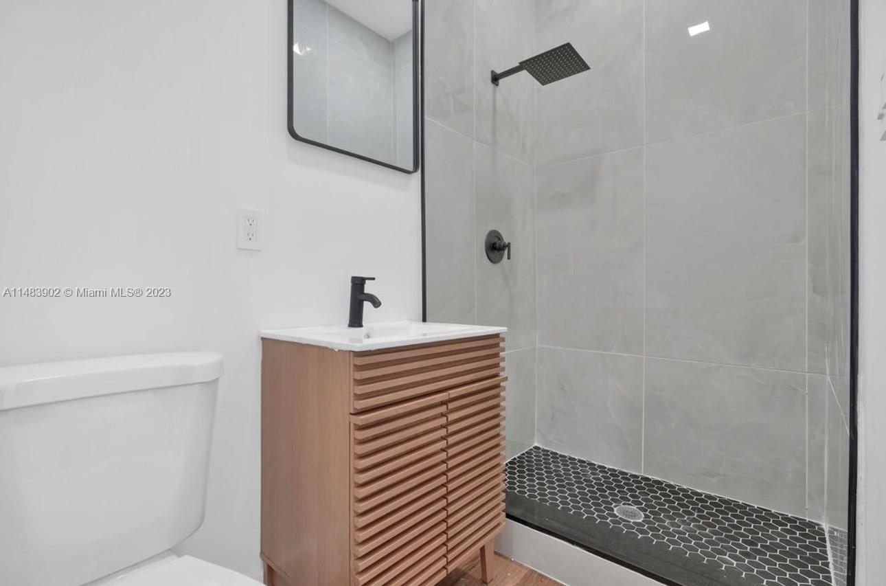 BISC SHORES HEIGHTS - Residential