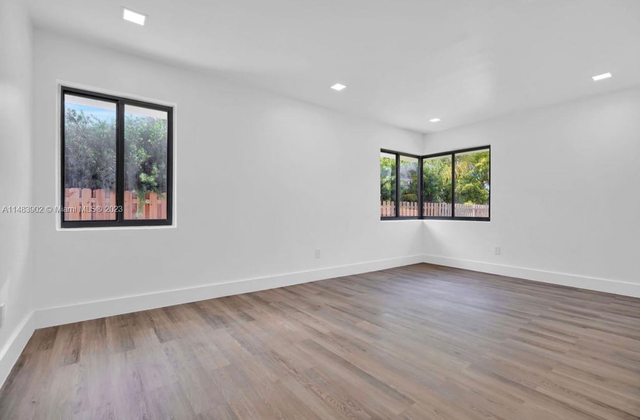 BISC SHORES HEIGHTS - Residential