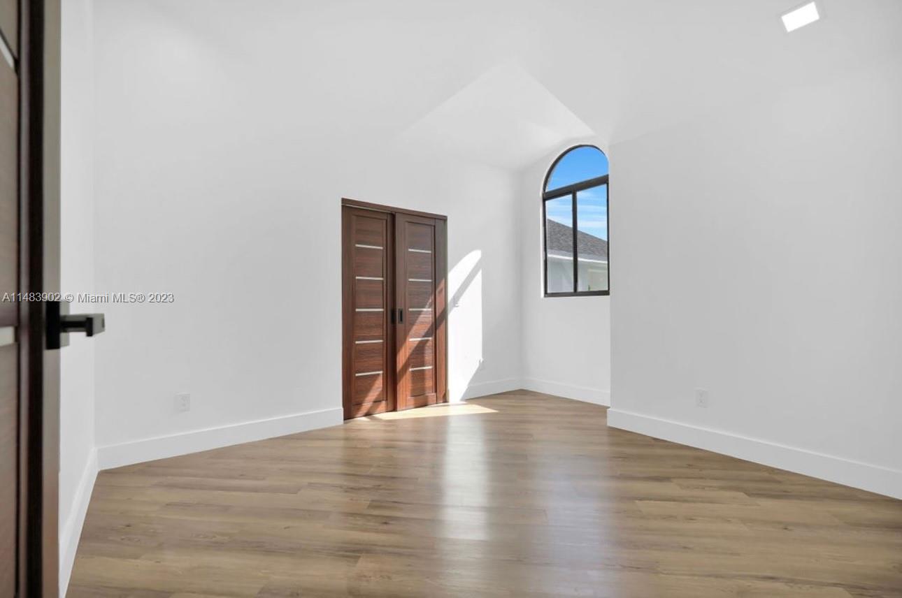 BISC SHORES HEIGHTS - Residential