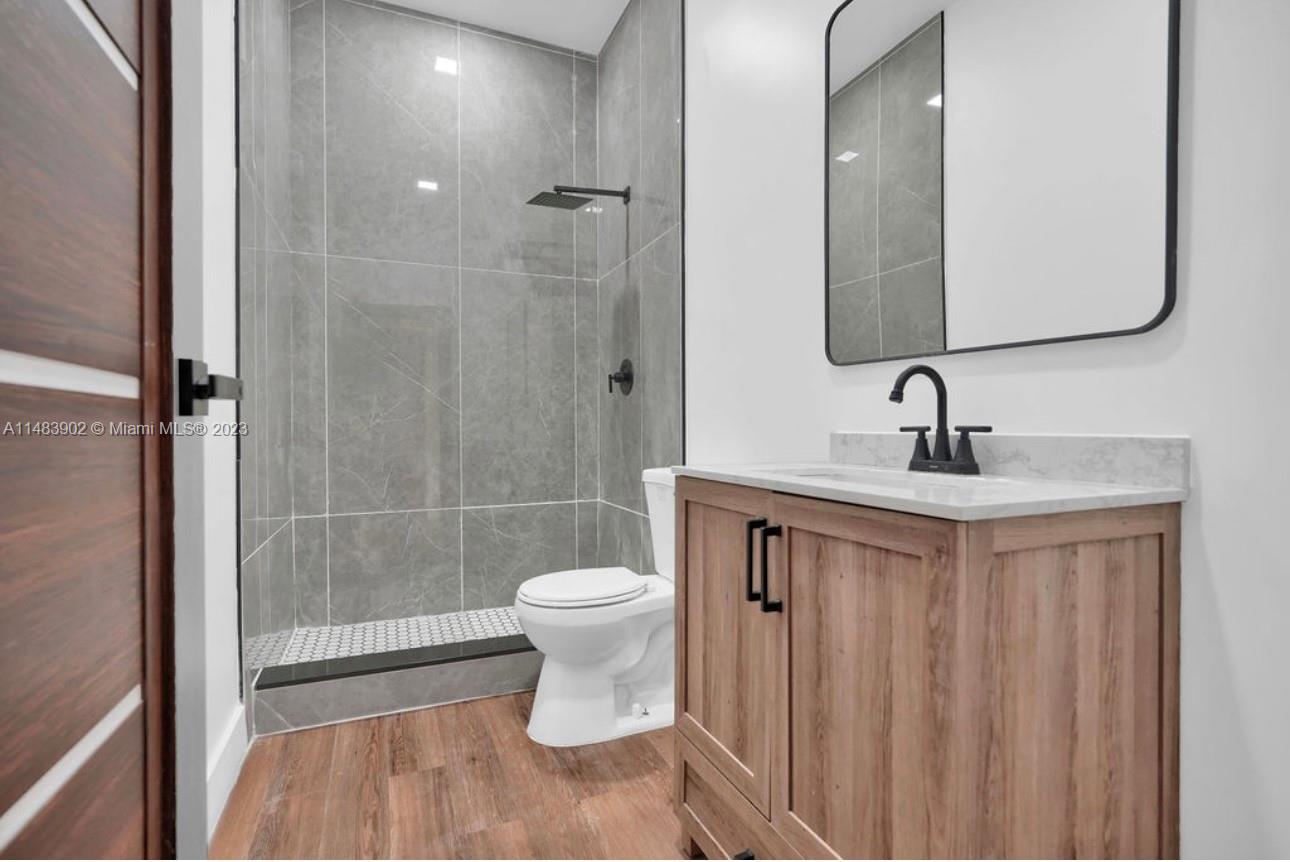 BISC SHORES HEIGHTS - Residential