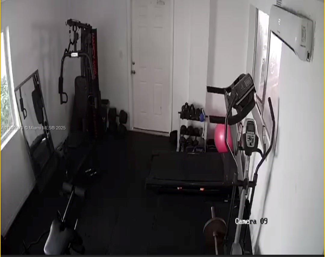 HARBOR ISLAND - Residential Lease