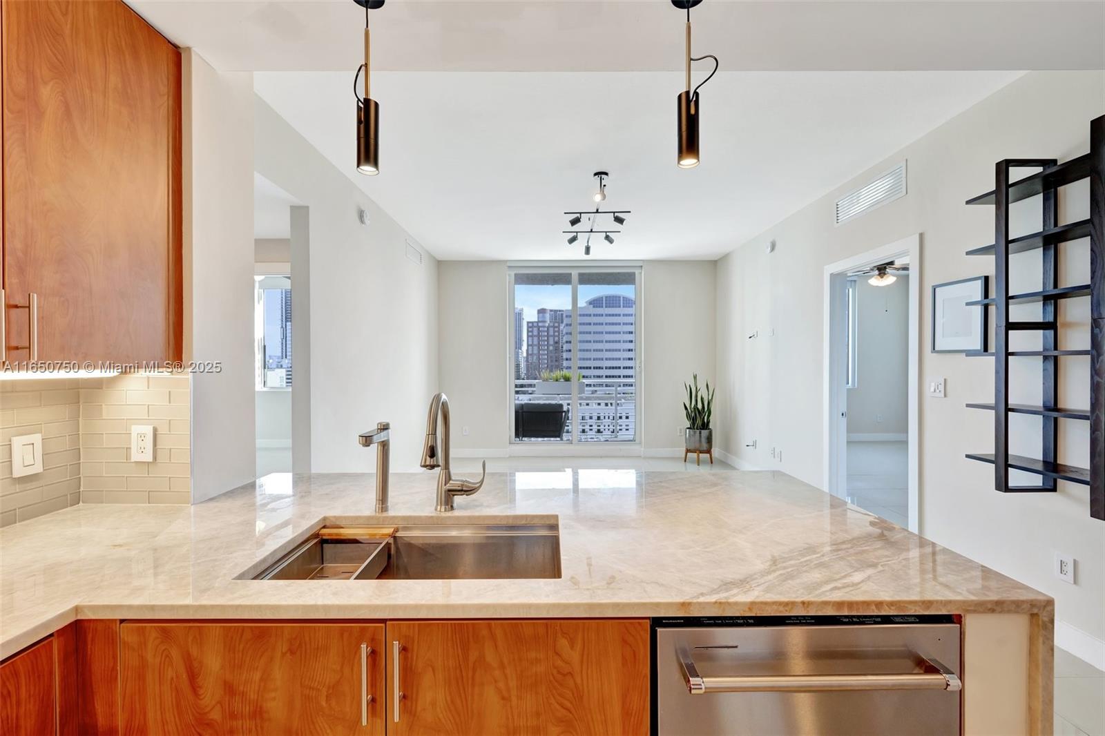 STRADA 315 CONDO - Residential