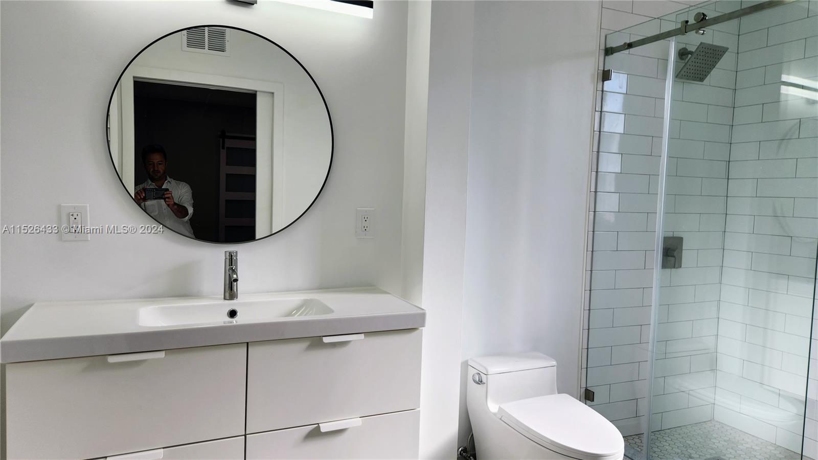ROSEMOUNT - Residential Lease