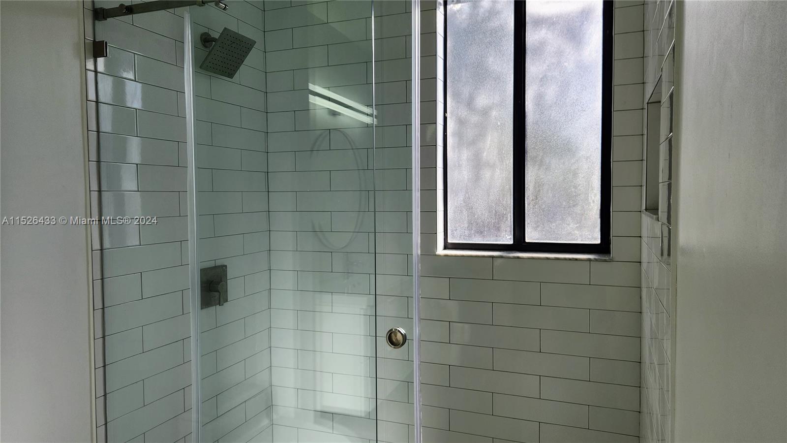 ROSEMOUNT - Residential Lease