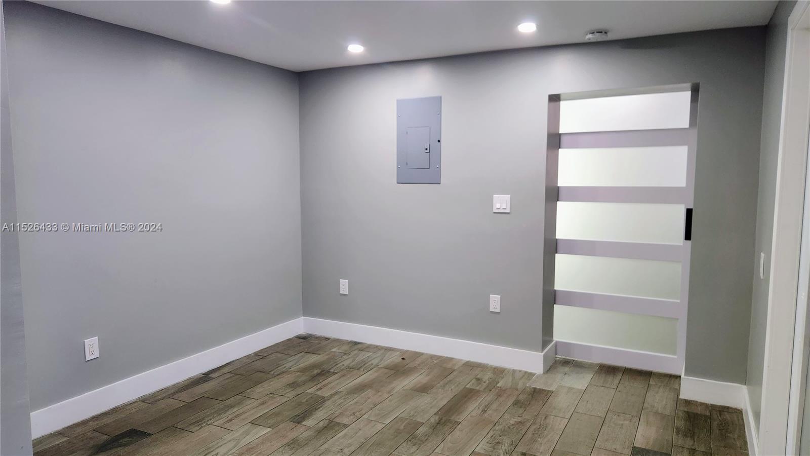 ROSEMOUNT - Residential Lease
