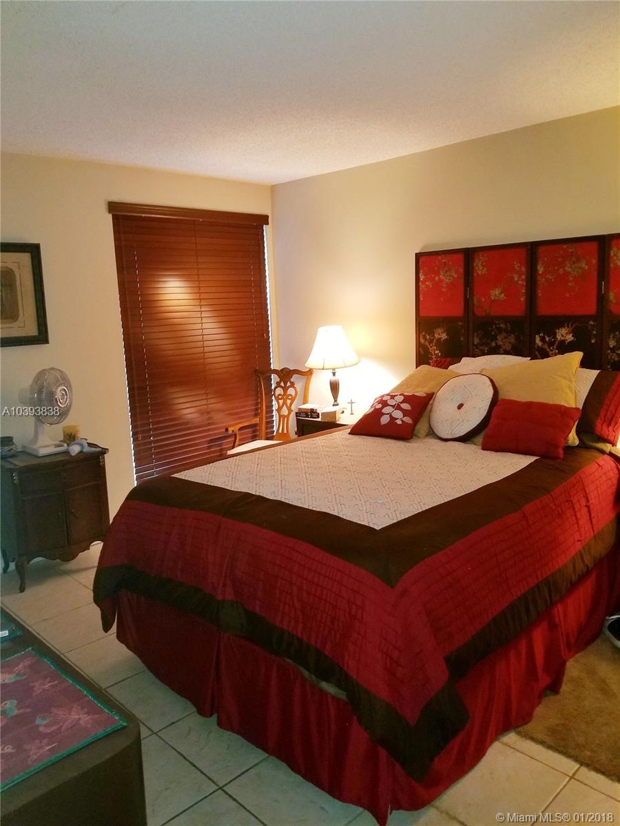 AVILA CONDO - Residential