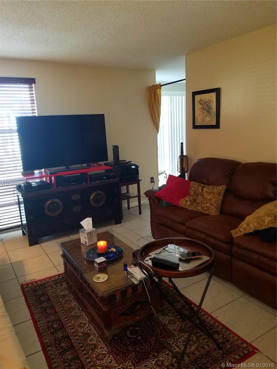 AVILA CONDO - Residential