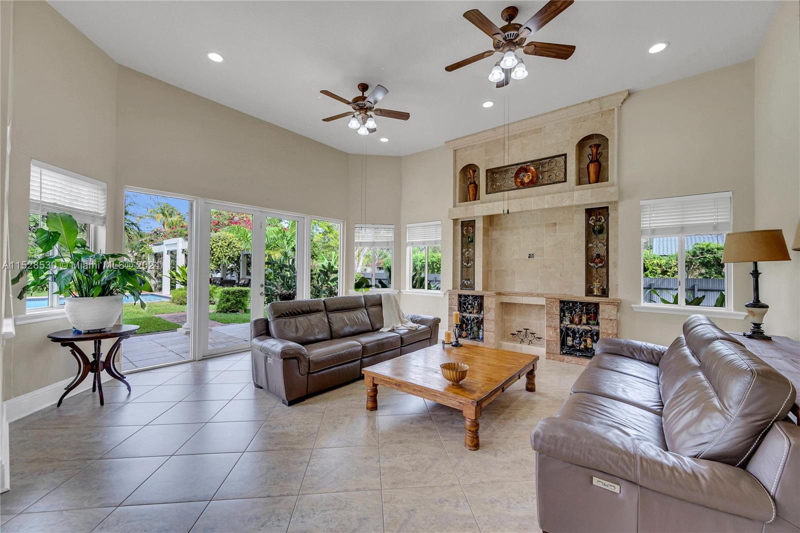 10901 SW 91st St, Miami, Florida, 33176, United States, 4 Bedrooms Bedrooms, ,4 BathroomsBathrooms,Residential,Active,10901 SW 91st St,1666847