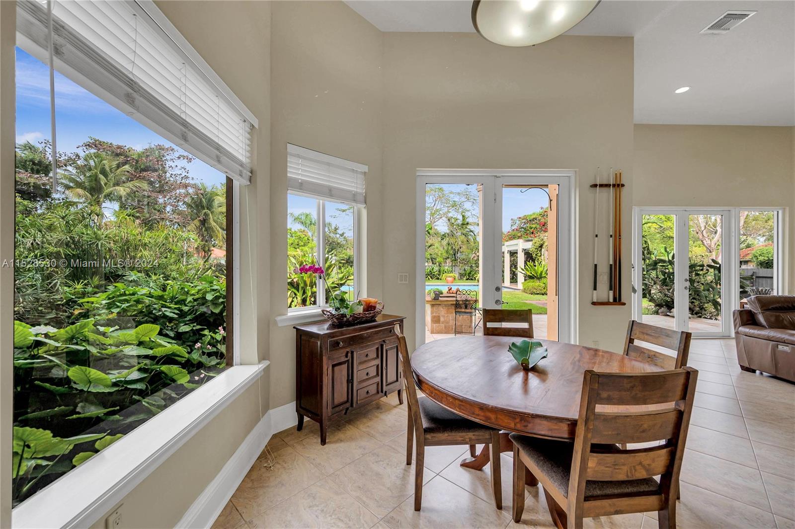 10901 SW 91st St, Miami, Florida, 33176, United States, 4 Bedrooms Bedrooms, ,4 BathroomsBathrooms,Residential,Active,10901 SW 91st St,1666847