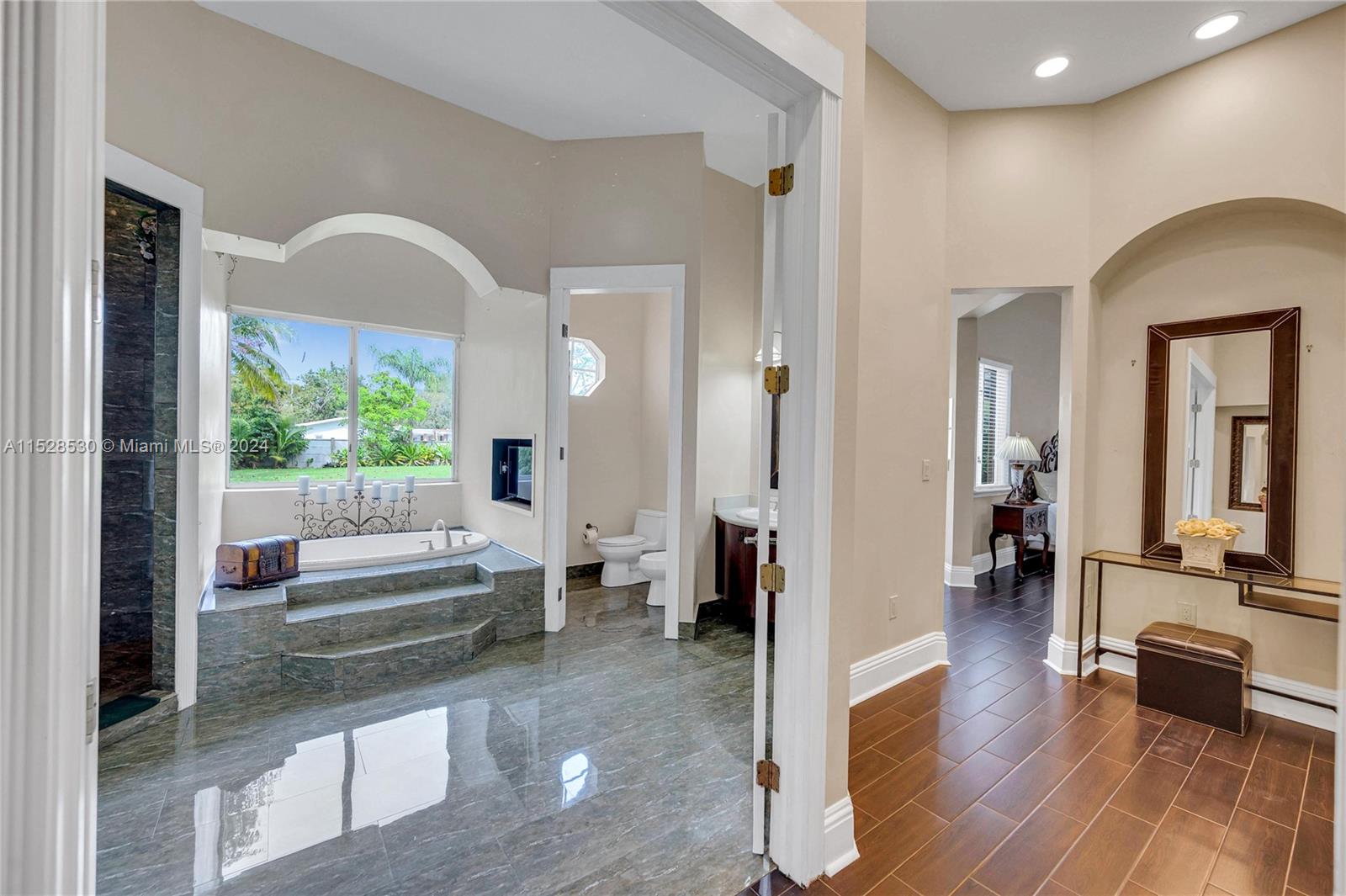 10901 SW 91st St, Miami, Florida, 33176, United States, 4 Bedrooms Bedrooms, ,4 BathroomsBathrooms,Residential,Active,10901 SW 91st St,1666847