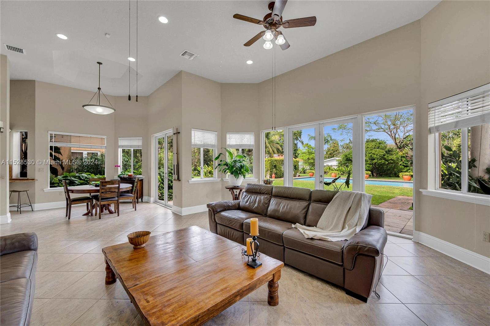 10901 SW 91st St, Miami, Florida, 33176, United States, 4 Bedrooms Bedrooms, ,4 BathroomsBathrooms,Residential,Active,10901 SW 91st St,1666847