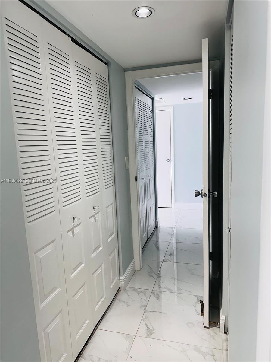 CORONADO CONDO- TOWER II - Residential