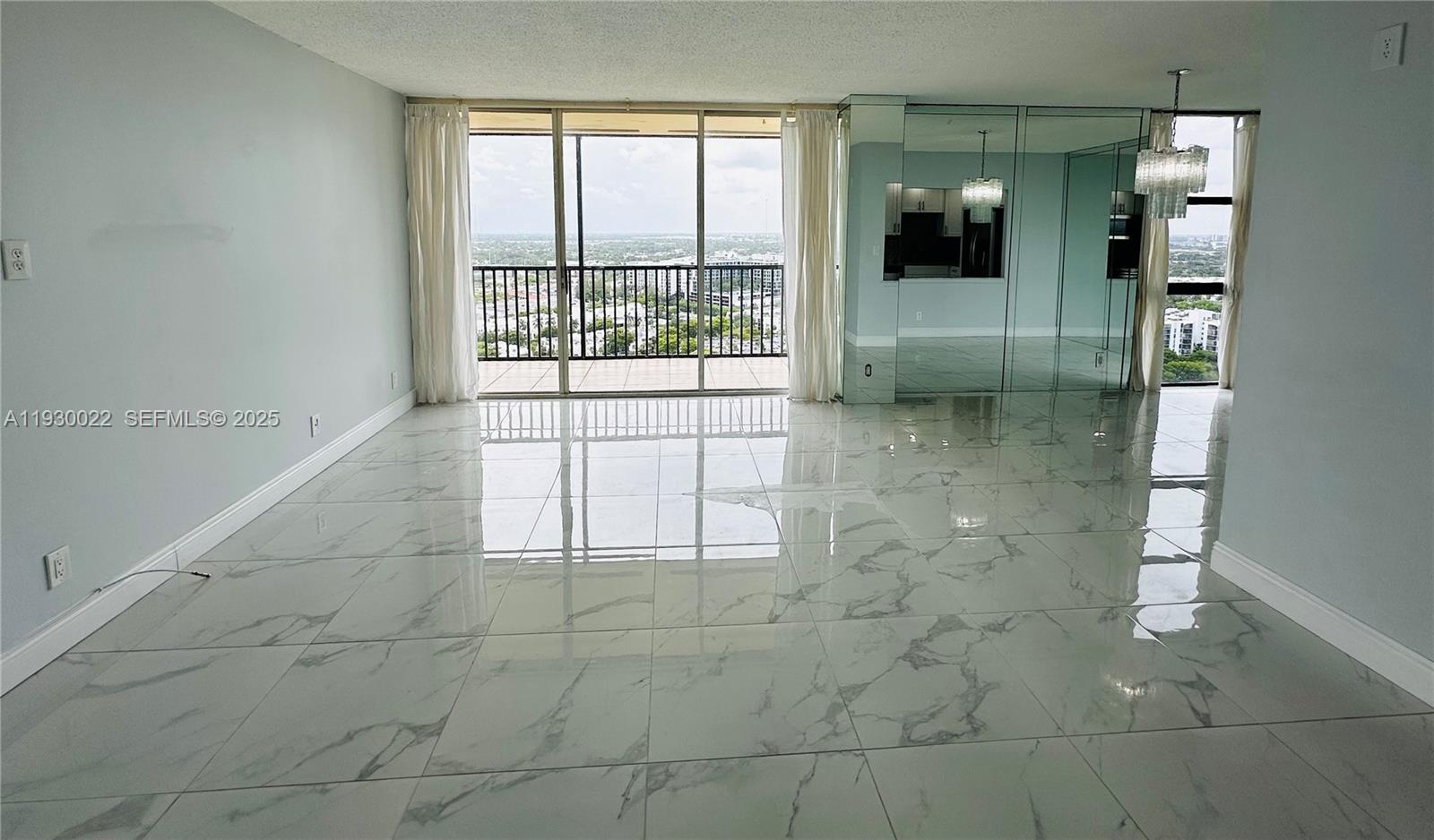 20335 W Country Club Dr 2601