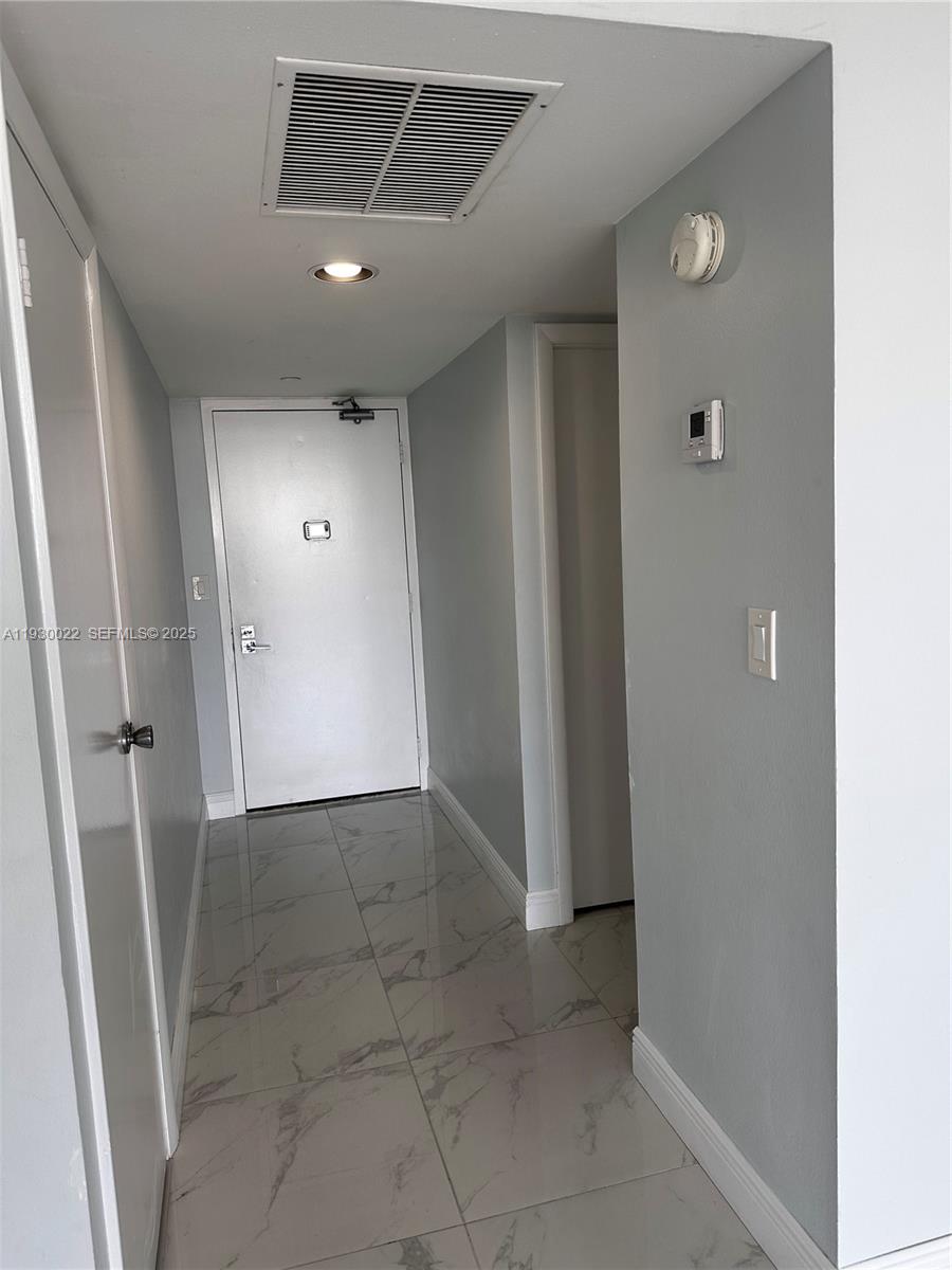 CORONADO CONDO- TOWER II - Residential