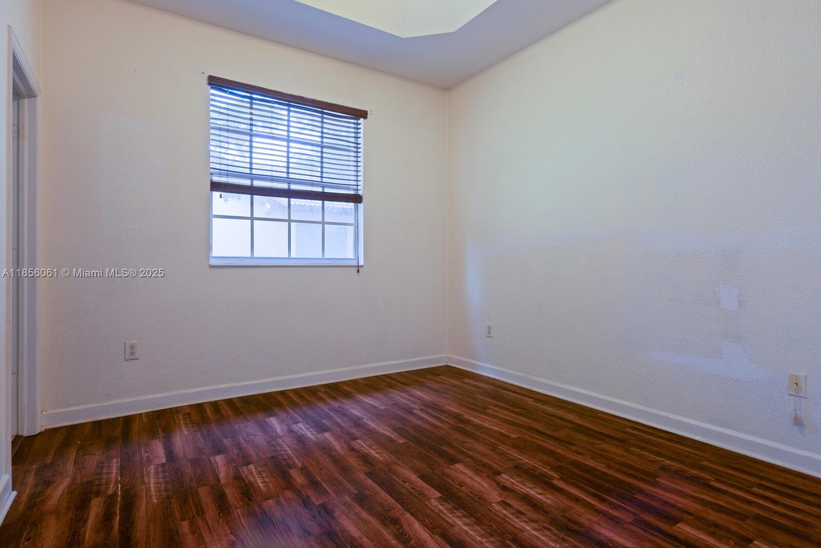 THE SHORES CONDO NO 2 - Residential Lease