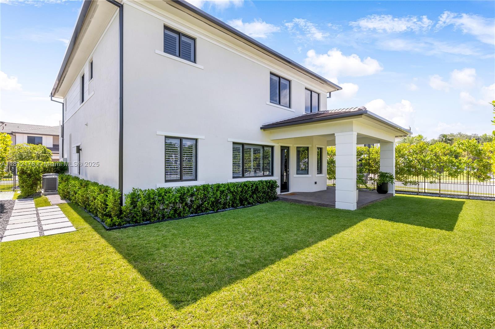 SUB-TROPICAL TESTING TR - Residential