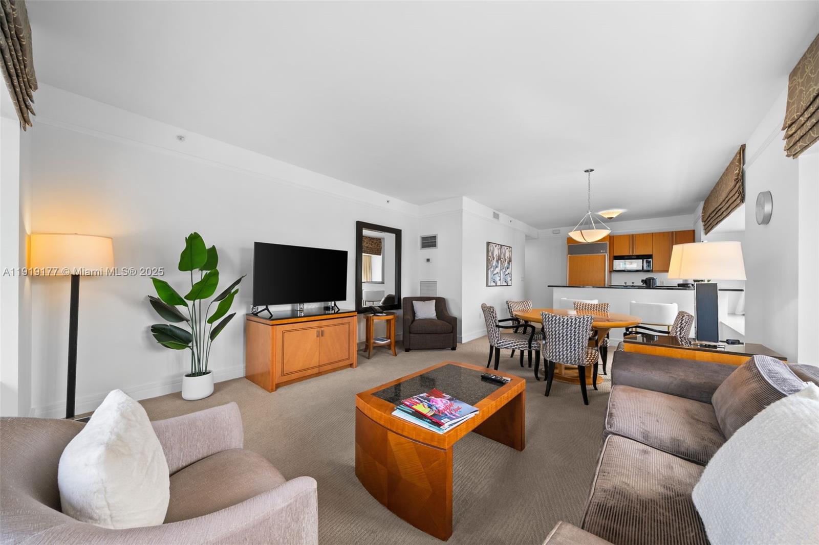 1435 Brickell Ave 3412