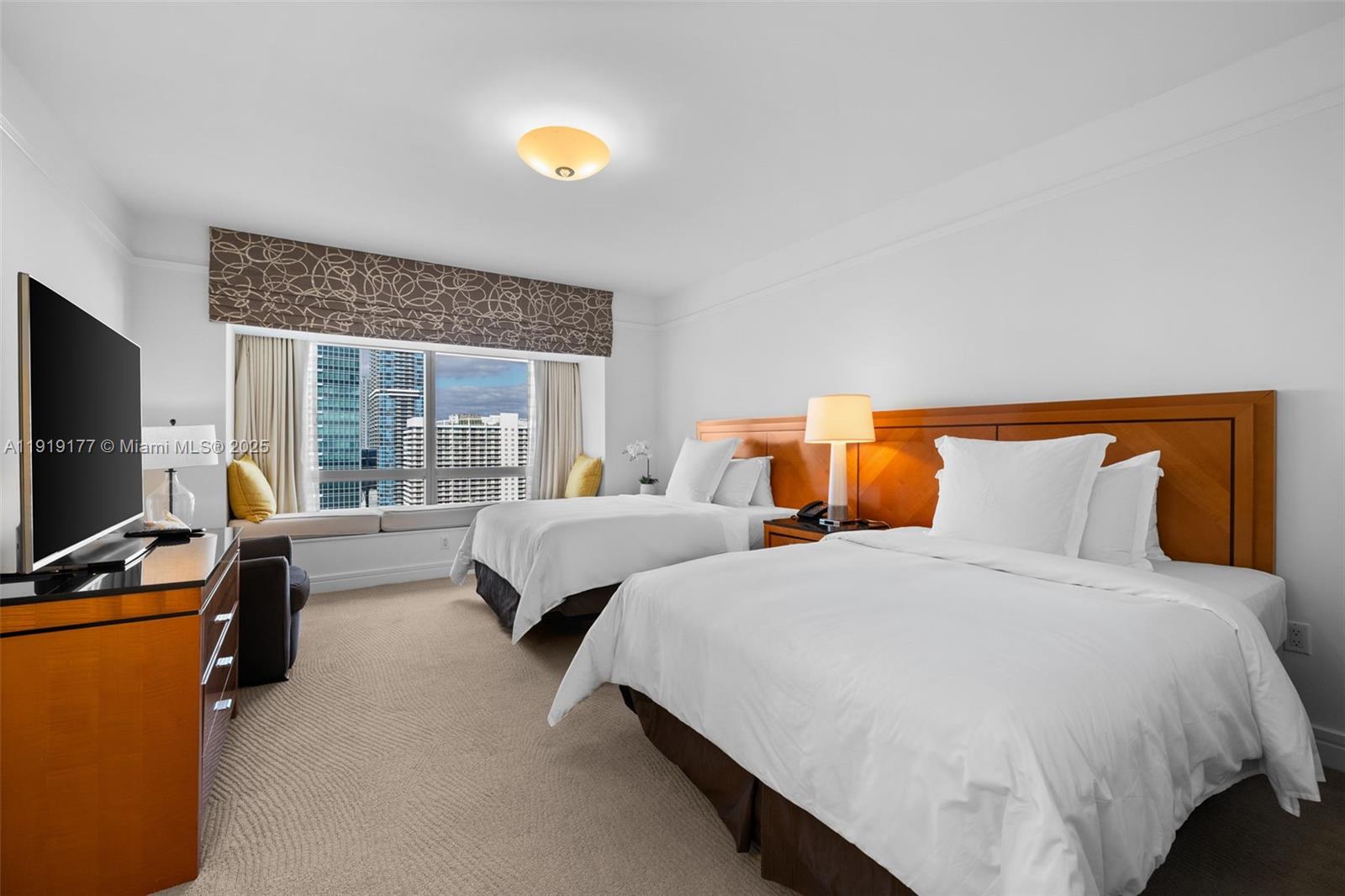 MILLENNIUM TOWER CONDOMIN - Residential