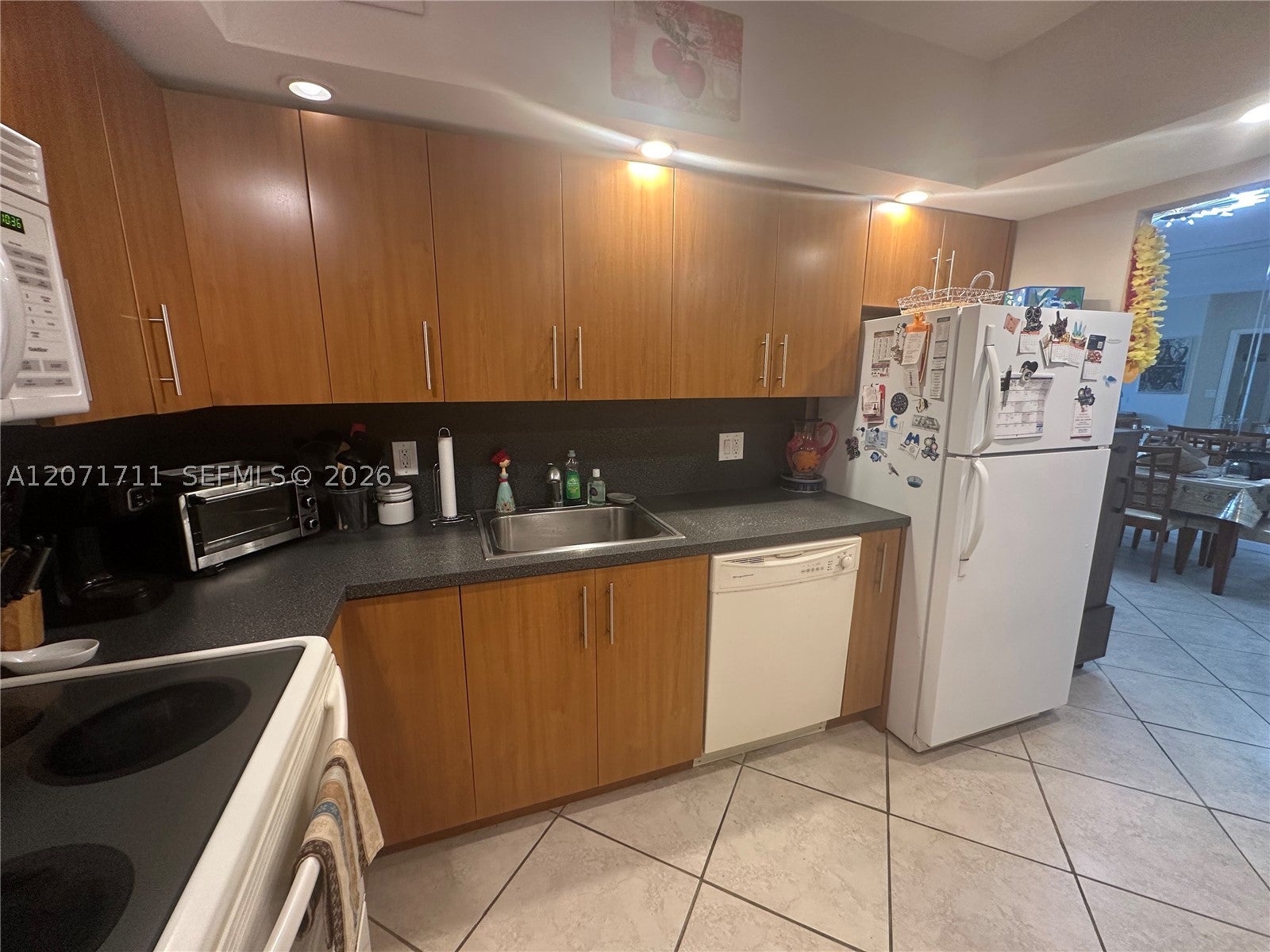 1985 S Ocean Dr 12B