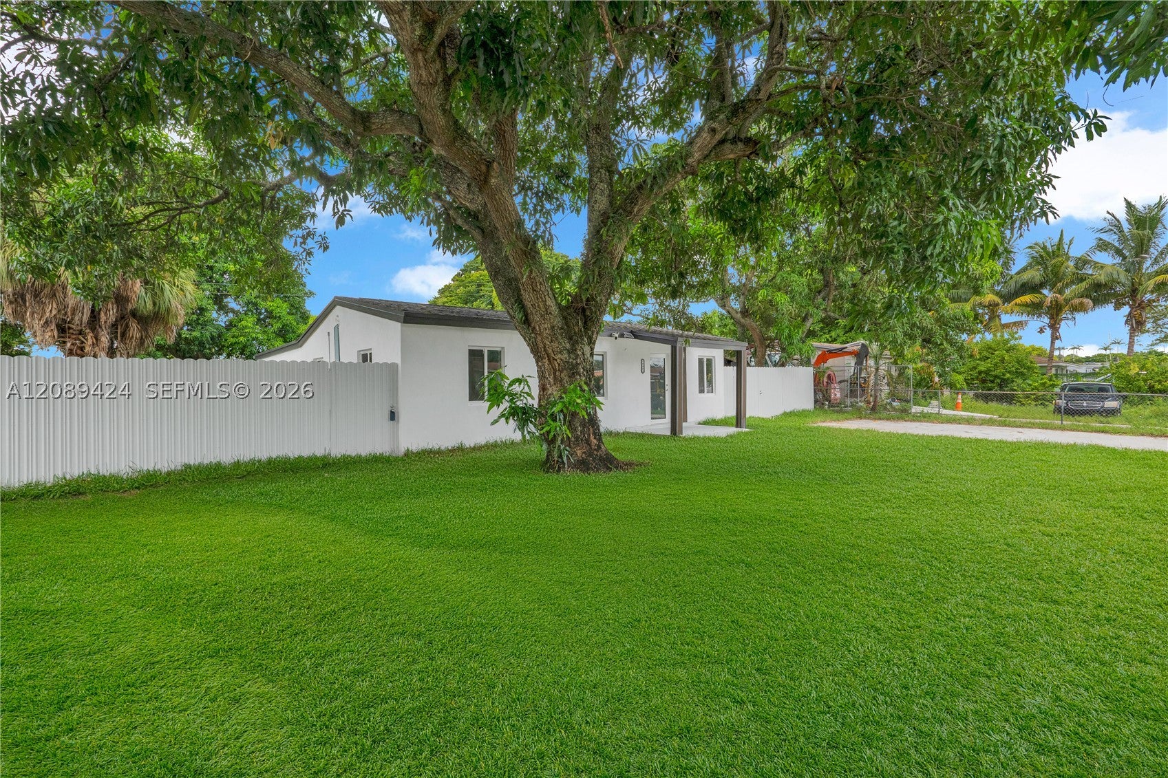 16400 NW 17th Ct