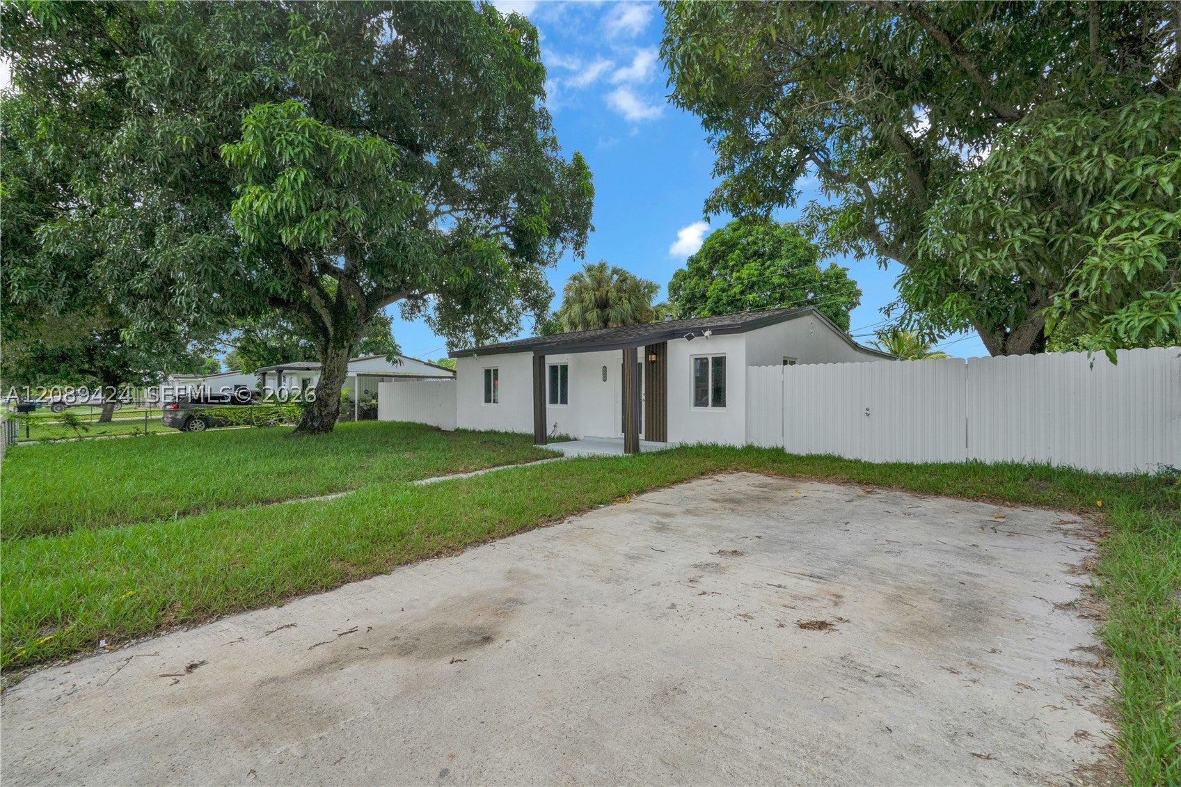 16400 NW 17th Ct