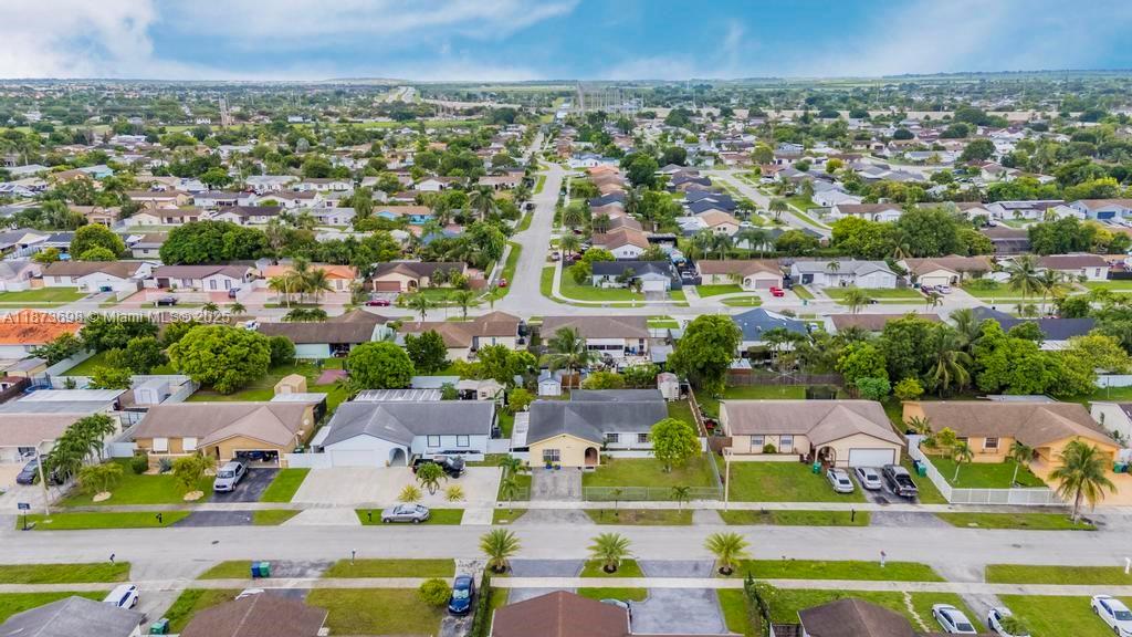 MEADOW WOOD MANOR SEC 8 - Residential