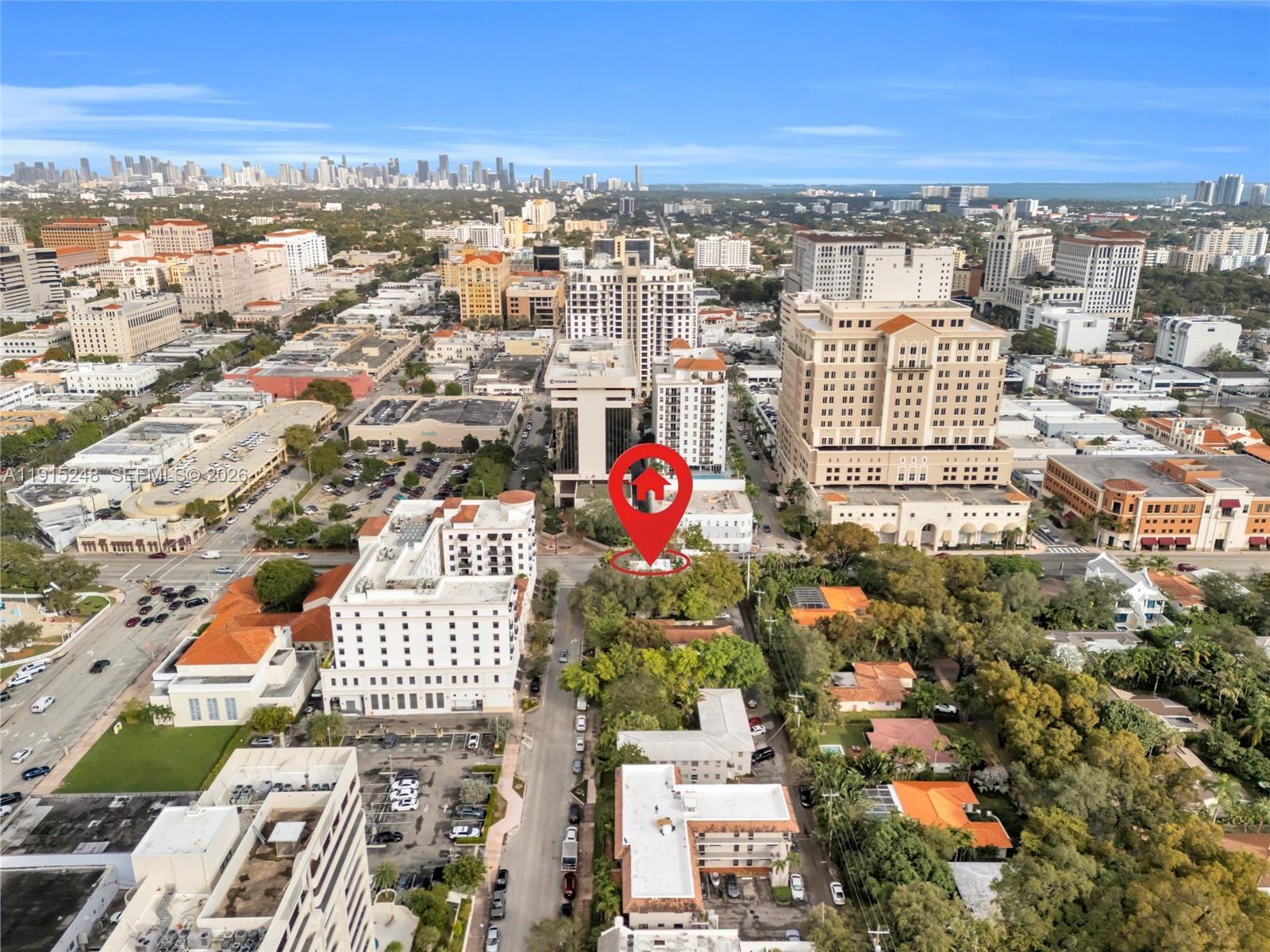 VALENCIA TOWNHOUSE CONDO - Residential