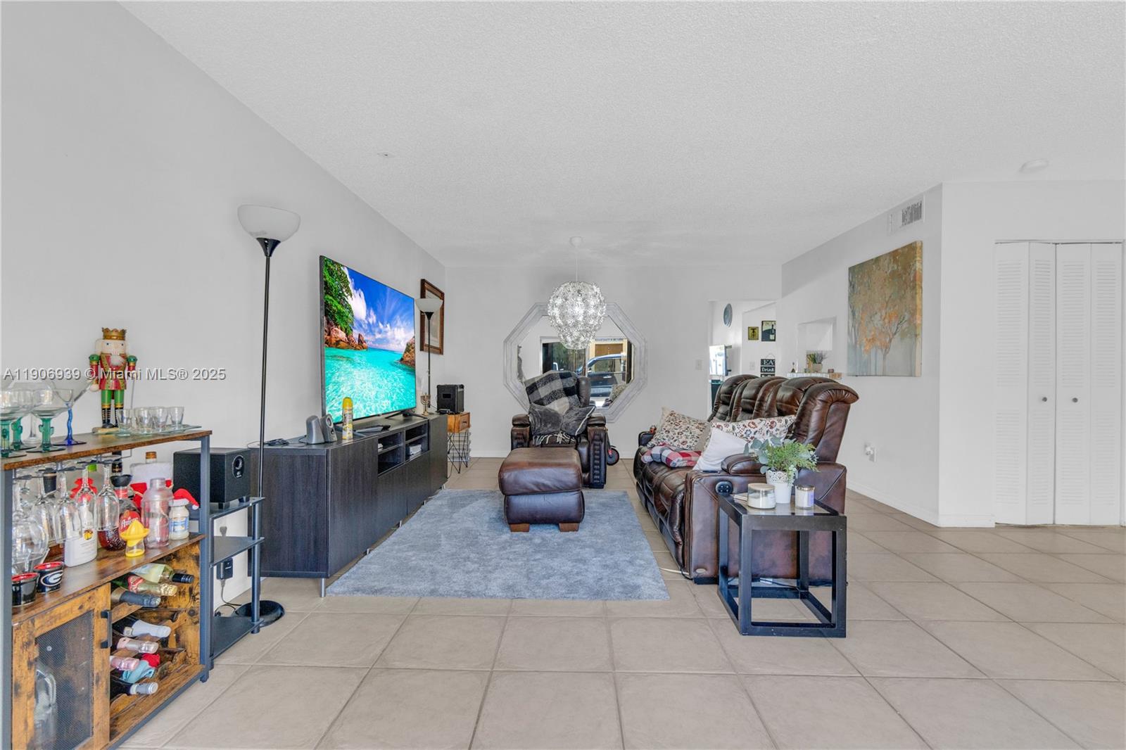 TARACOMA TOWNHOMES CONDO - Residential