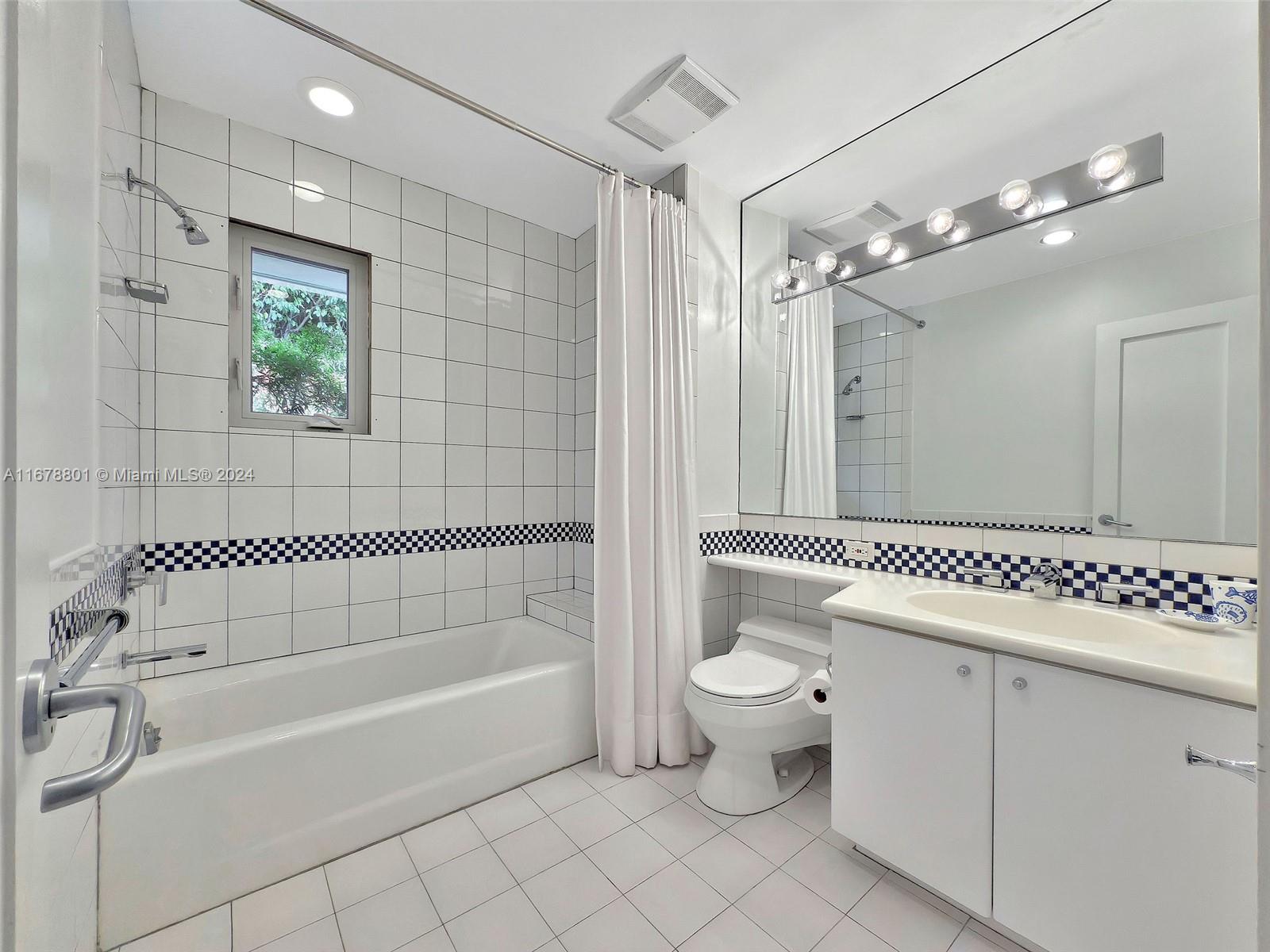 CAPE FLORIDA SUB SEC 3 - Residential