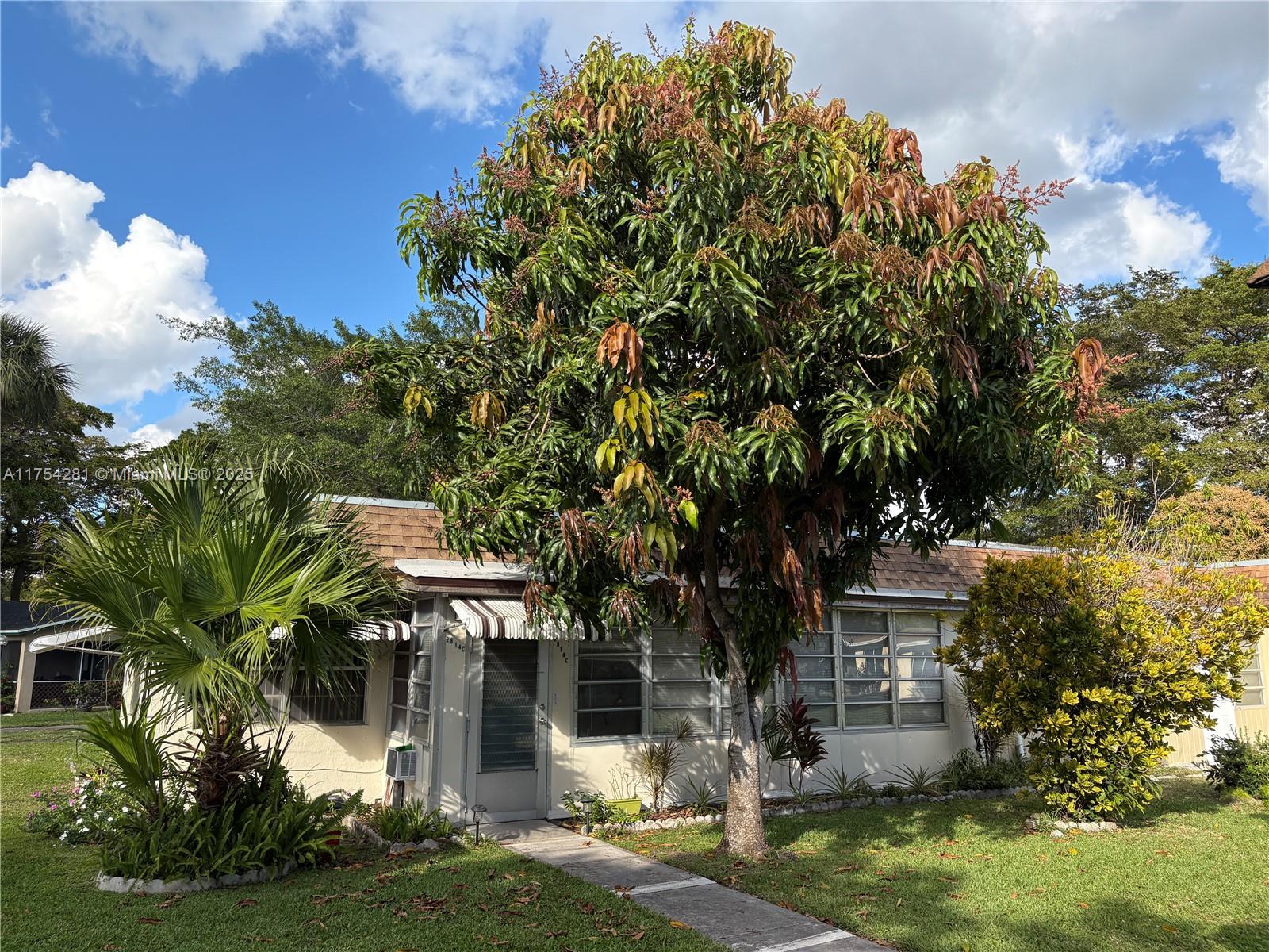 Rental Property at 2814 Sw Natura Blvd C, Deerfield Beach, Broward County, Florida - Bedrooms: 1 
Bathrooms: 1  - $1,400 MO.