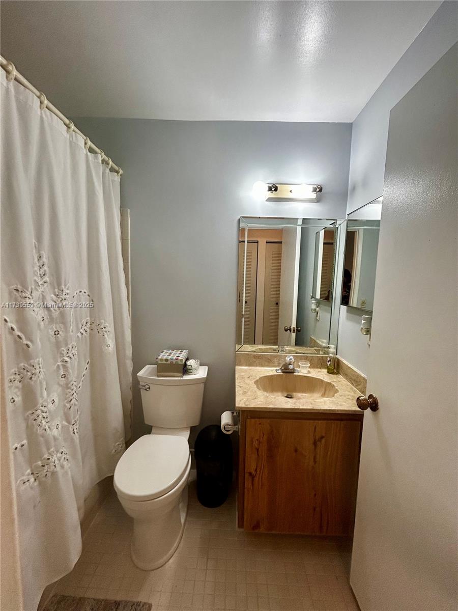 WHISPER WALK CONDO - Residential