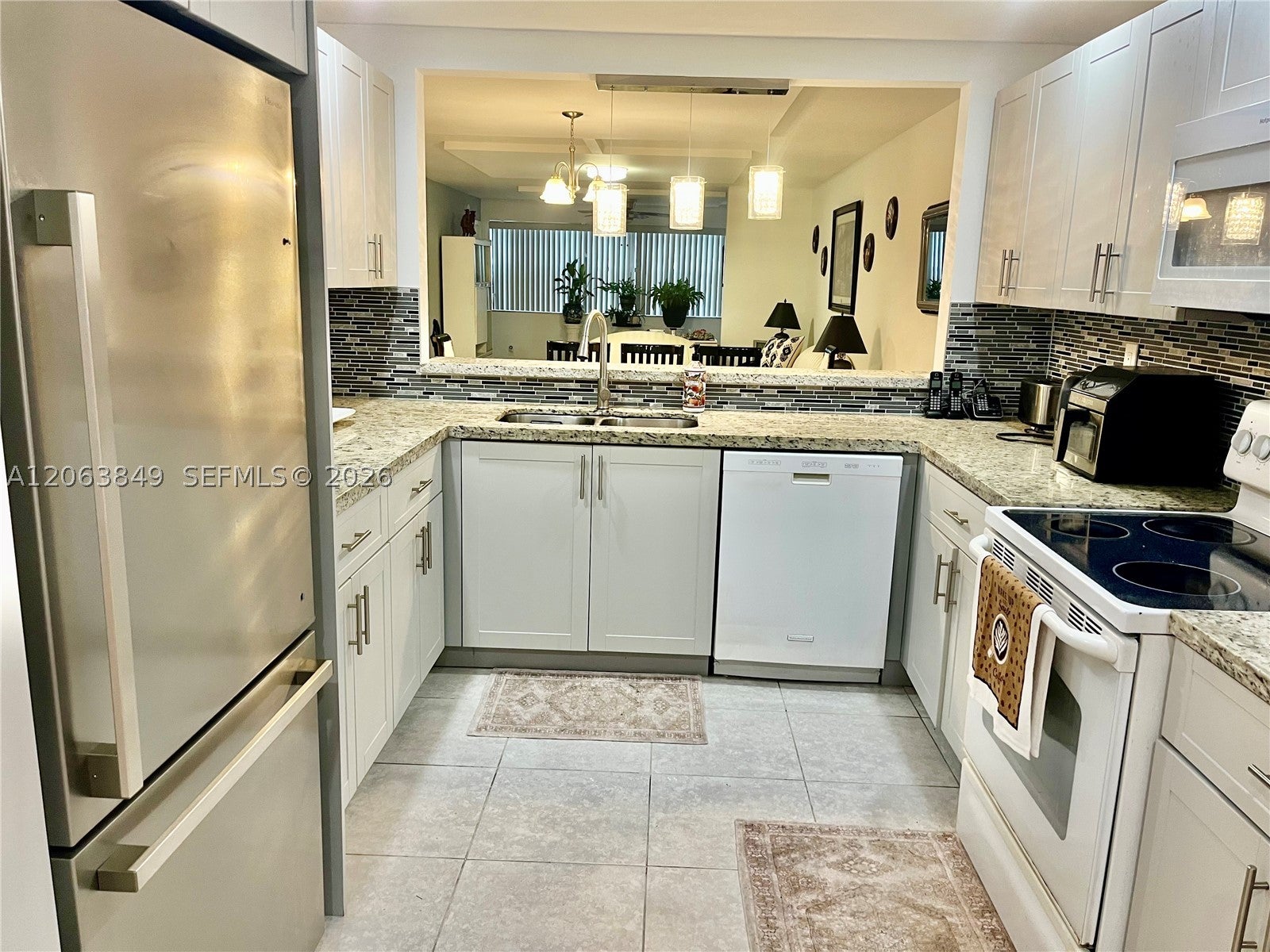 2901 N Nob Hill Rd 107, Sunrise FL 33322