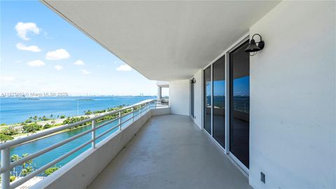 555 NE 34th St 1804 Miami FL 33137