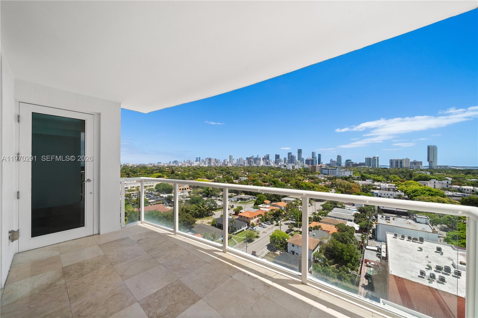 CORAL SEA VIEW CONDO - Residential