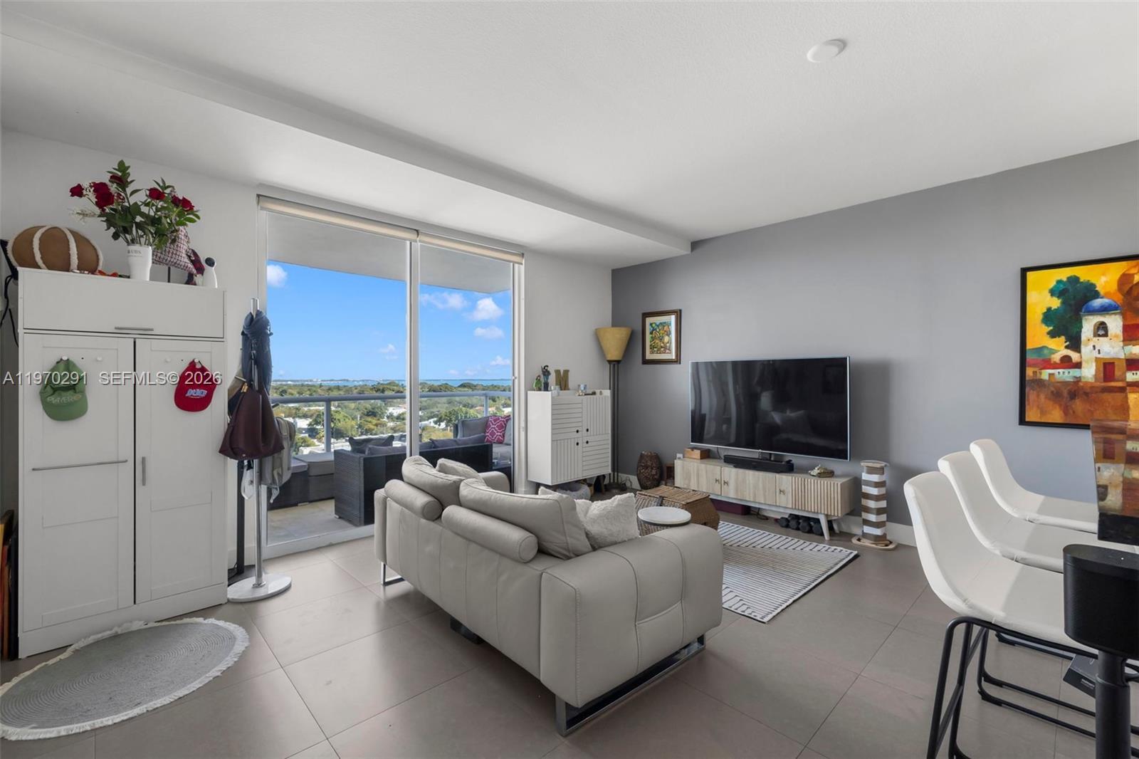 CORAL SEA VIEW CONDO - Residential