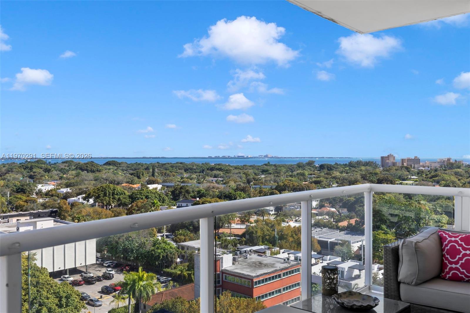 CORAL SEA VIEW CONDO - Residential