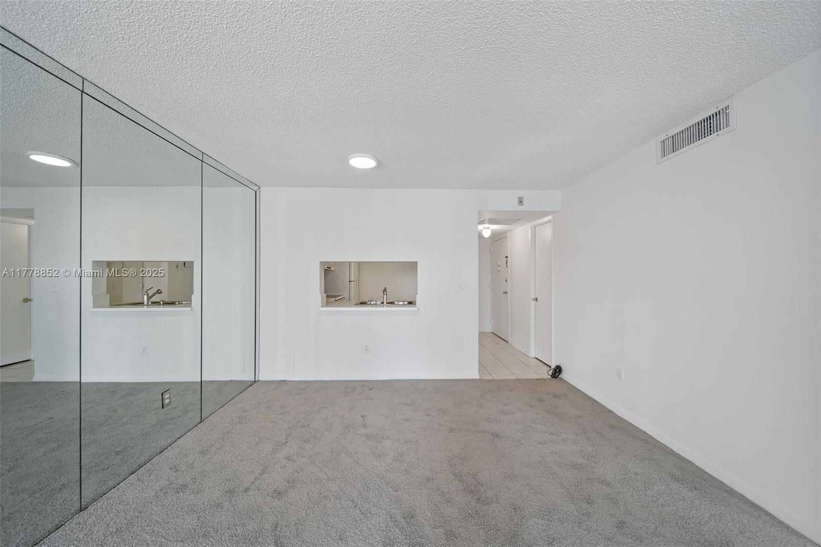 CLINTON CONDO - Residential